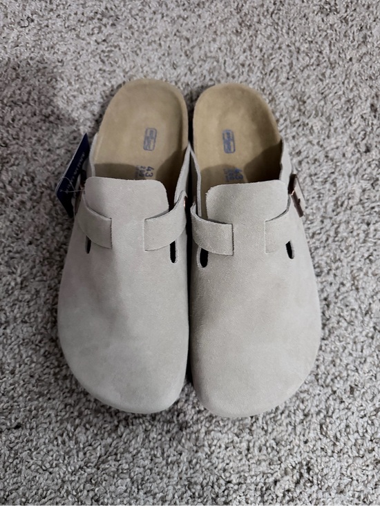 Birkenstock Shoes - Birkenstock Soft Beige Suede Clogs